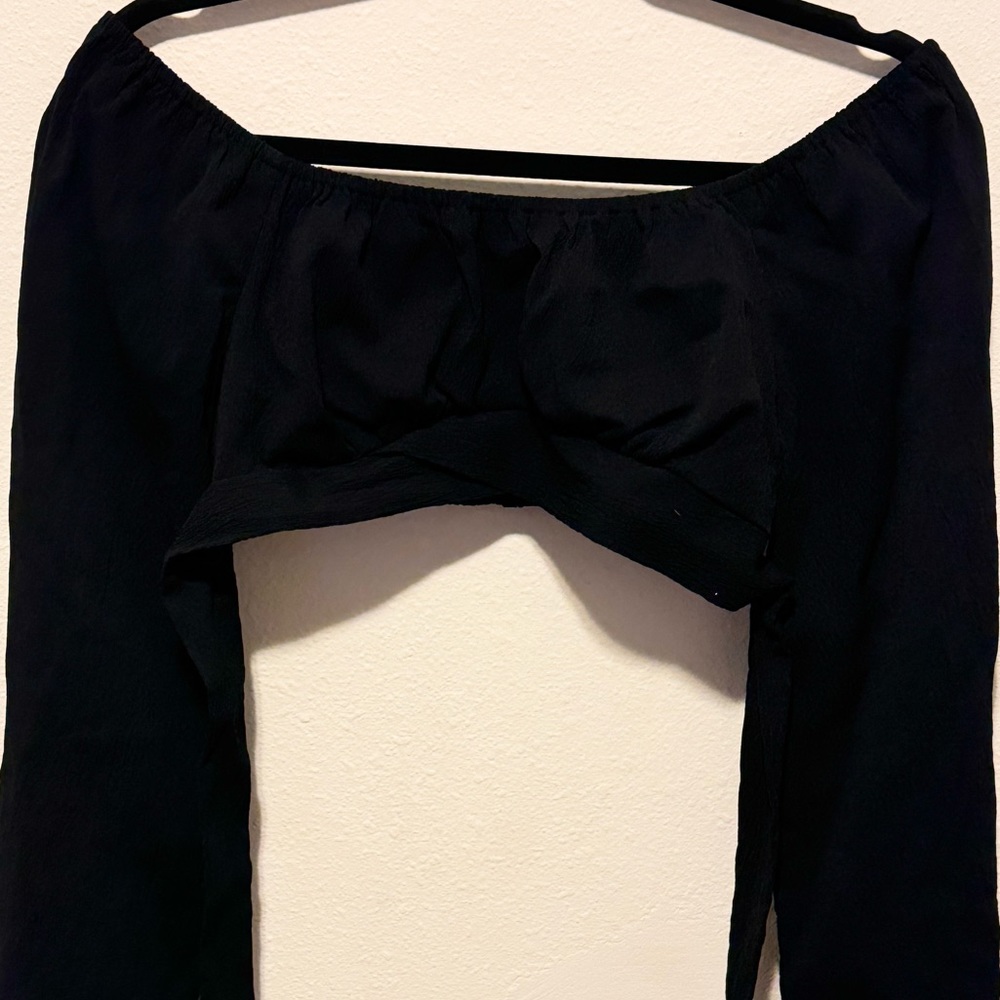 Black Crop top 😍🖤🖤